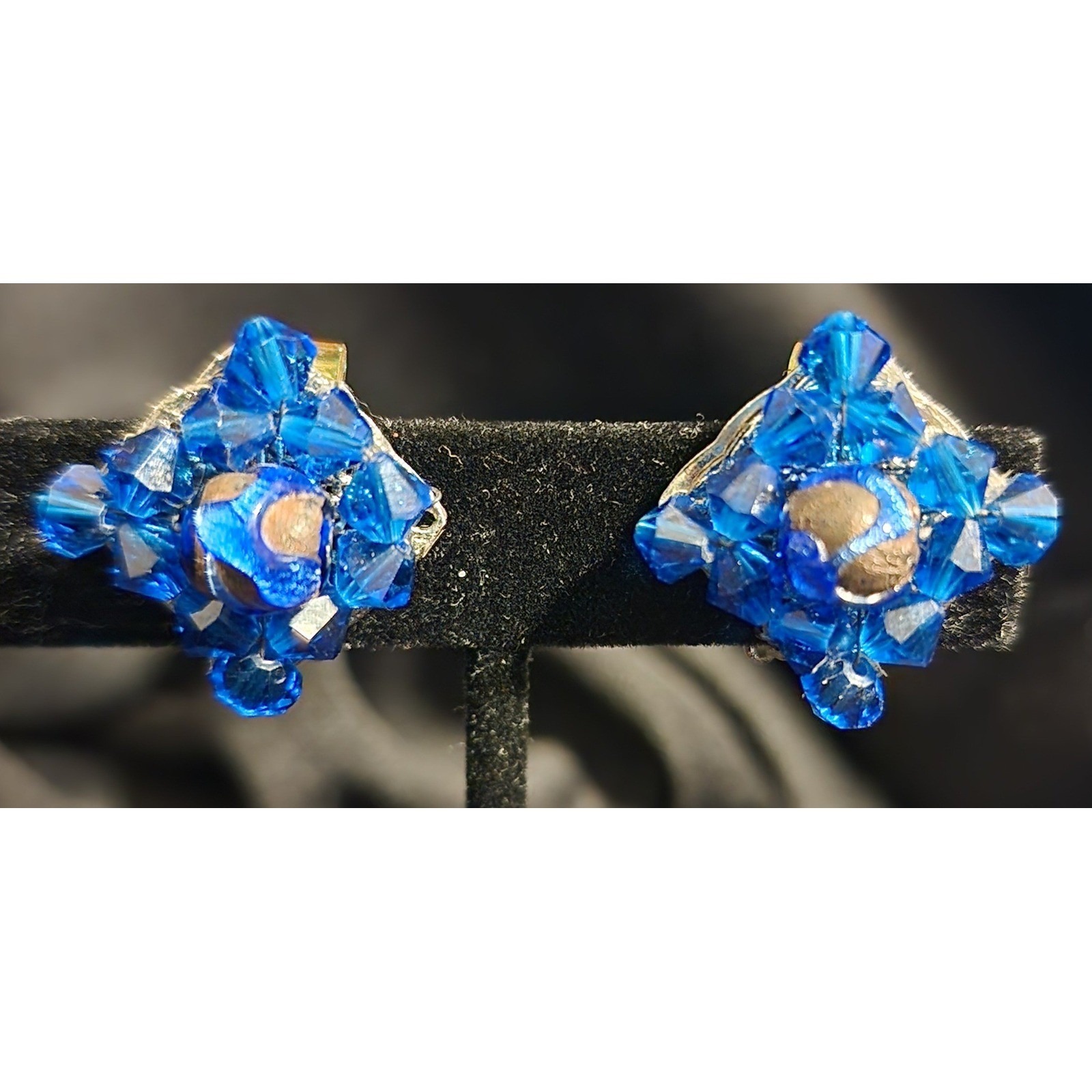 Vtg Hobe Cobalt Blue Crystal Art Glass Cluster Clip On Earrings Silver Tone